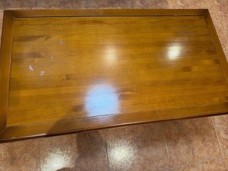 Mesa de centro de madera y metal