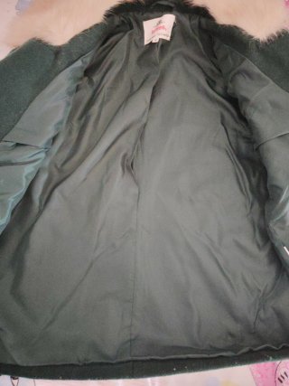 Abrigo Lefties verde con cuello pelo Talla S