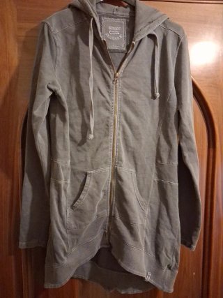 Chaqueta larga con cremallera y capucha talla l