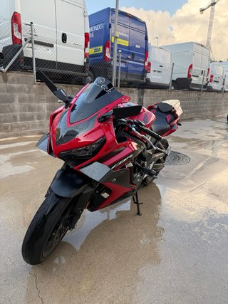 Honda CBR 650r Full extras