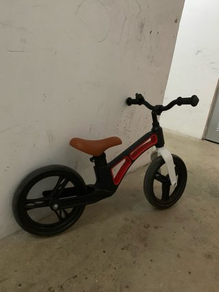 Bici de equilibrio infantil