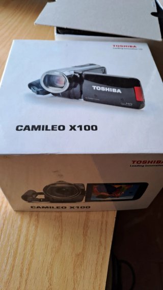 Cámara Toshiba Camileo X100
