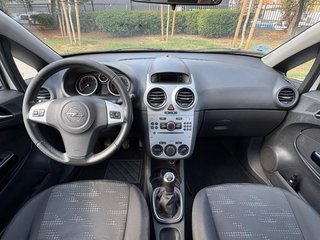 Opel Corsa 2012