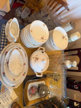 Vajilla Royal China Vigo + Cristalería