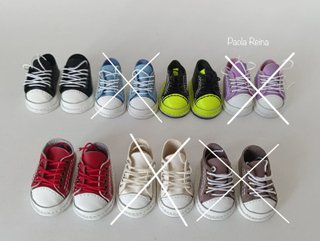 Scarpe sportive per bambola Paola Reina