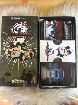 Juego de Cartas Cálico Electrónico