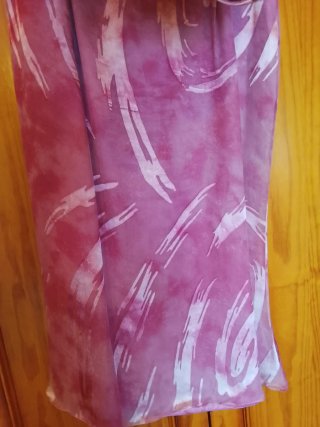 Traje de fiesta rosa fucsia