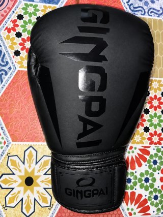 Guantes de boxeo GINGPAI negros