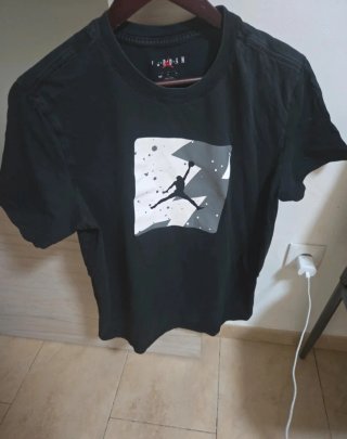 Camiseta Jordan Negra Talla M
