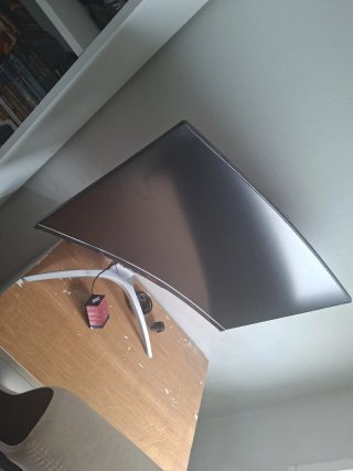 Monitor Curvo AOC 32" 2K 144Hz