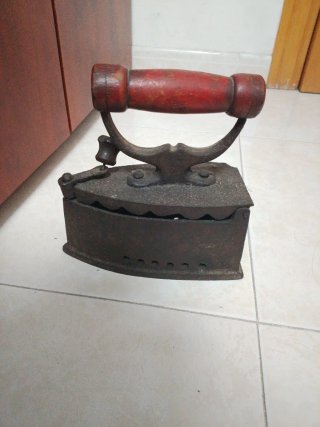 Plancha Antigua de Carbón
