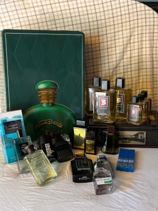 Lote de 15 Colonias y Perfumes Variados