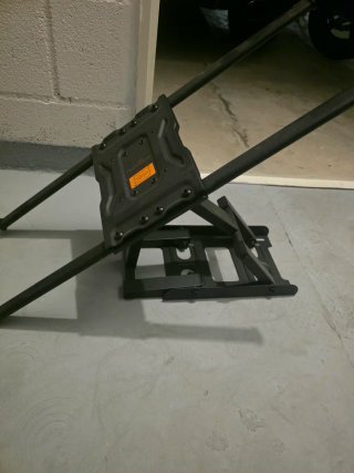 Soporte de TV Pared Articulado PGLF7 37 a 82 pulga