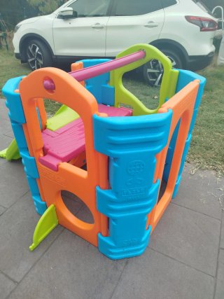 Tobogán infantil de plástico