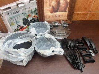 Set de cocina 13 piezas Olas y Utensilios
