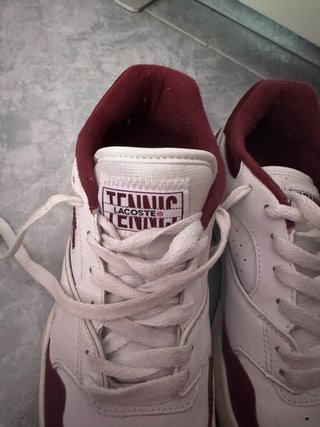 Zapatillas Lacoste Tennis Blancas y Rojas