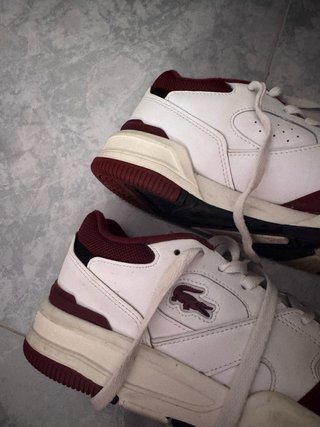 Zapatillas Lacoste Tennis Blancas y Rojas