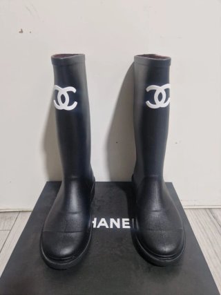 Botas de agua Chanel negras