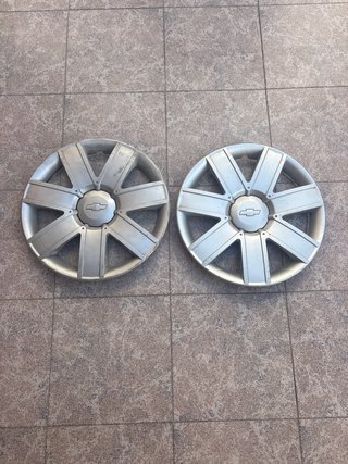 Tapacubos Chevrolet R15 (2 unidades)