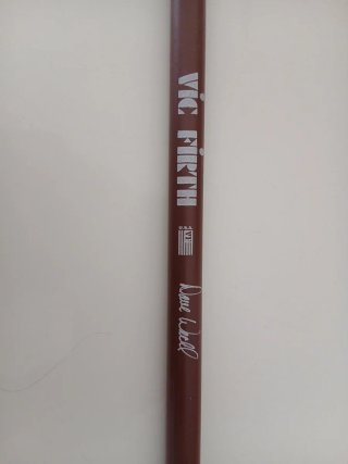 Bacchetta per batteria Vic Firth firmata