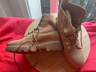 Botines de ante Bimba y Lola