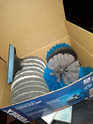 Set de Cepillos y Lijas para Taladro Ferrex