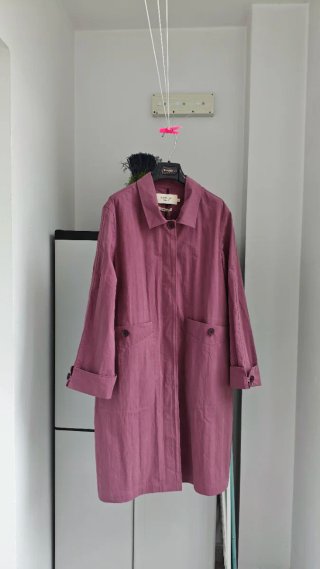 Gabardina NUEVA.
