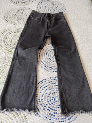 Pantalón Vaquero Negro
