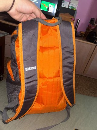Mochila Basic Fit Gris y Naranja