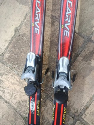 Esquís Head Carve 8 + Fijaciones Tyrolia T6 (160cm
