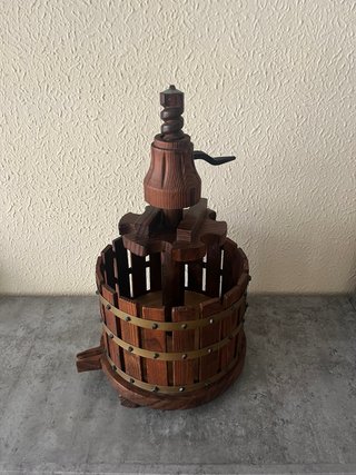 Botellero Rústico Prensa Vino de Madera