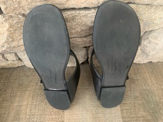 Sandalias planas piel Massimo Dutti