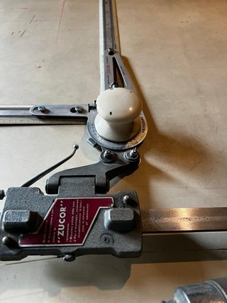 Tecnigrafo professionale con tavolo in legno Zucor
