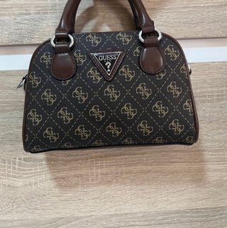Bolso Guess Marrón y Beige