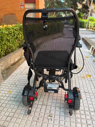 Silla de ruedas eléctrica plegable Kittos Carbon.