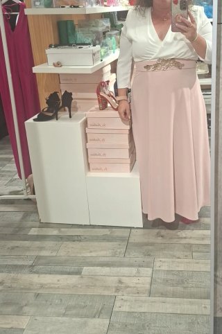 Vestido ceremonia rosa y blanco T44