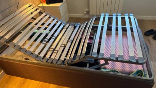 Cama articulada con canapé
