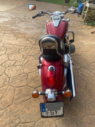 Kawasaki VN900 Roja
