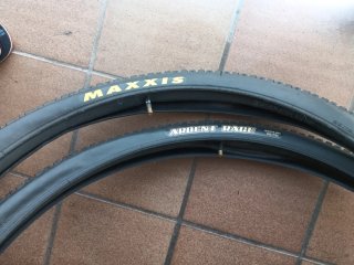 Pareja de Cubiertas Maxxis Ardent Race 29x2.20