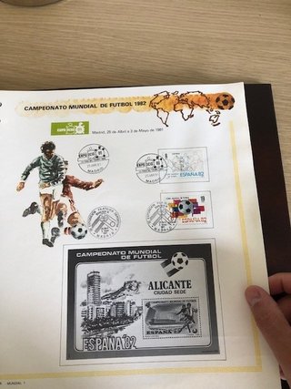 Álbum Filatelia España 1977-84 Sellos y Matasellos