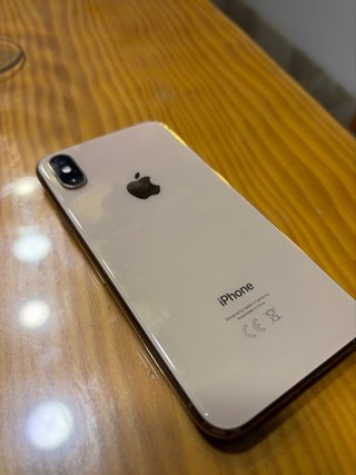 iPhone XS Dorado