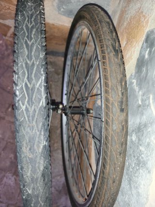 Rueda de Bicicleta con Piñones