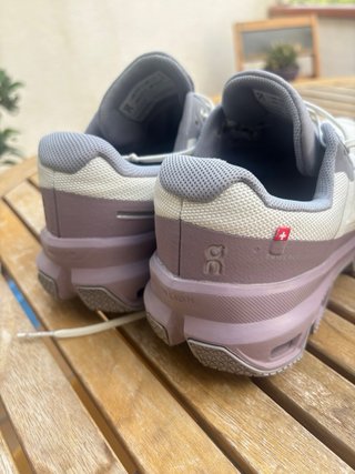 Zapatillas On Cloud Waterproof TALLA  37’5 EU