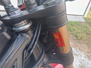 Honda CB125R Granate