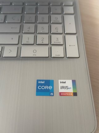 Portátil HP 15s i5 (12ª Gen) - 16GB RAM / 512 SSD