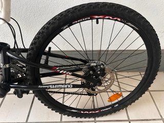 Bicicleta MTB doble suspensión con cesta – Shimano