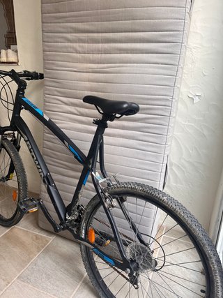Bicicleta de Montaña B'Twin Negra