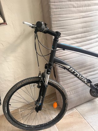 Bicicleta de Montaña B'Twin Negra