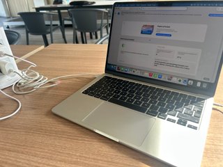 MacBook Air M2 13.6 2022 8GB 256GB Plata