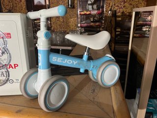 Bici de equilibrio SEJOY azul
